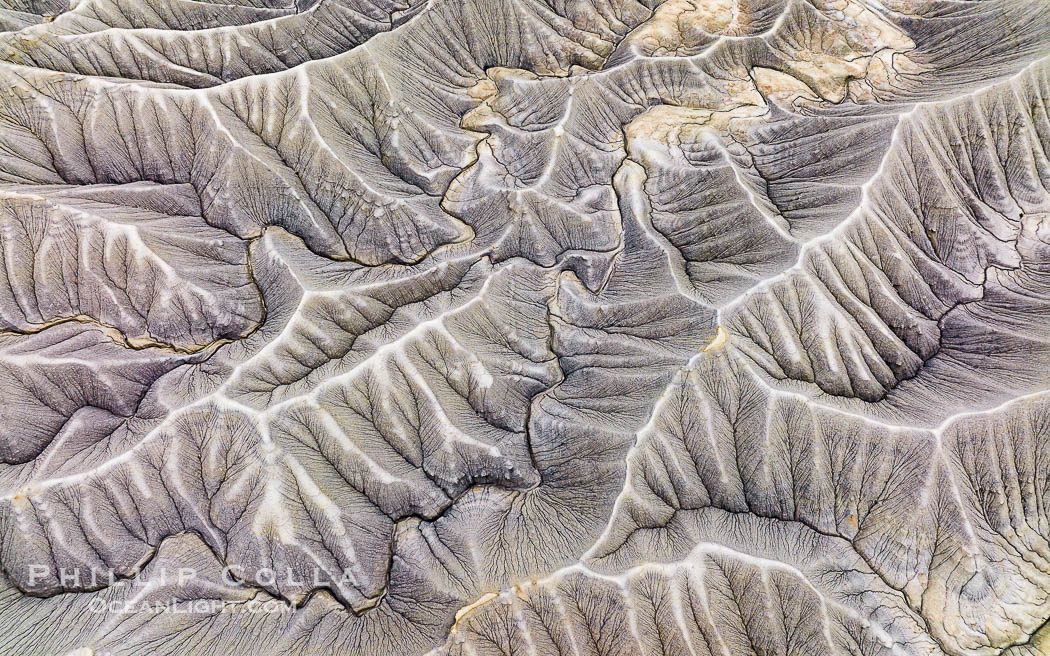 Abstract Erosion Patterns Along the Flanks of Caineville Mesa, Utah., natural history stock photograph, photo id 39495