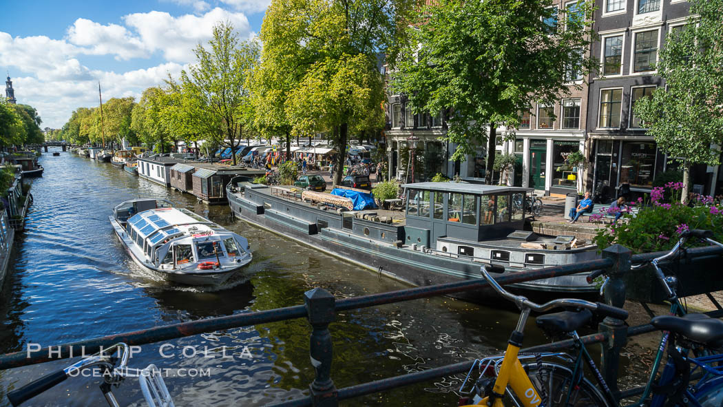 Amsterdam canals and quaint city scenery. Holland, Netherlands, natural history stock photograph, photo id 29438
