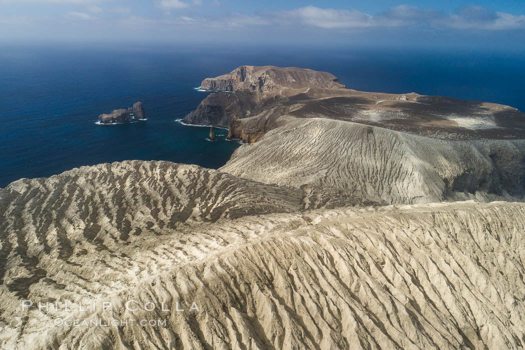 Barcena volcano crater, highest point on San Benedicto Island, Revillagigedos, Mexico. San Benedicto Island (Islas Revillagigedos), Baja California, natural history stock photograph, photo id 32921