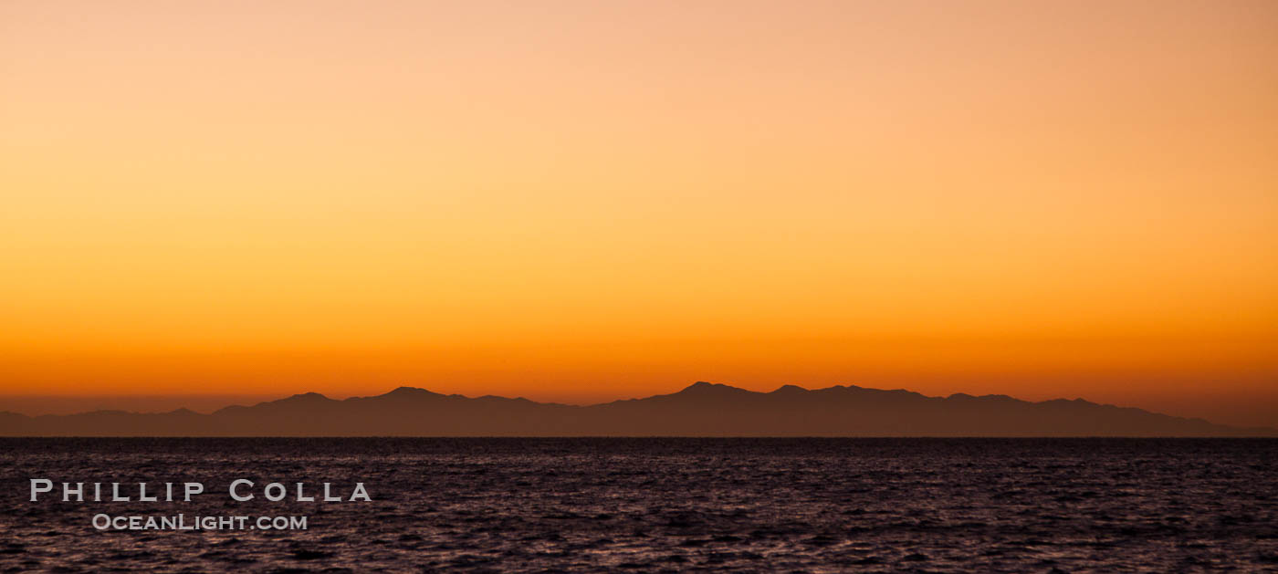 Beautiful Sea of Cortez sunset view, near La Paz, Baja California, Mexico., natural history stock photograph, photo id 27592