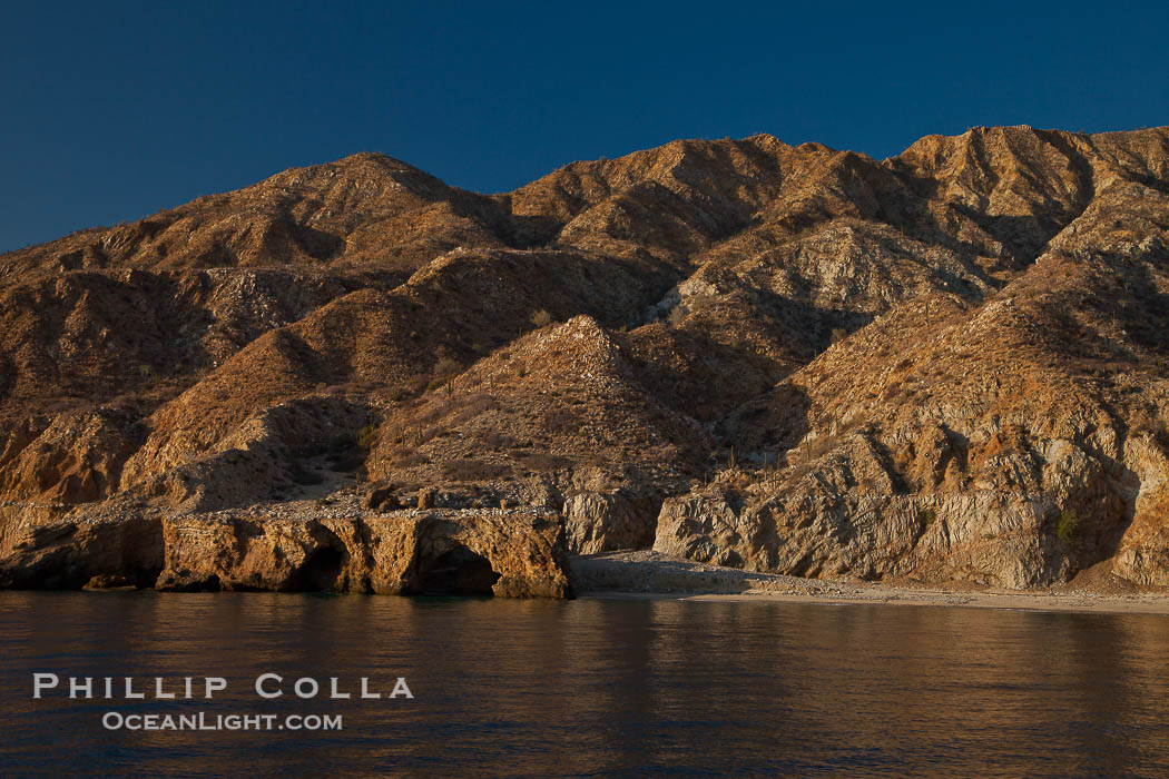 Beautiful Sea of Cortez sunset view, near La Paz, Baja California, Mexico., natural history stock photograph, photo id 27585
