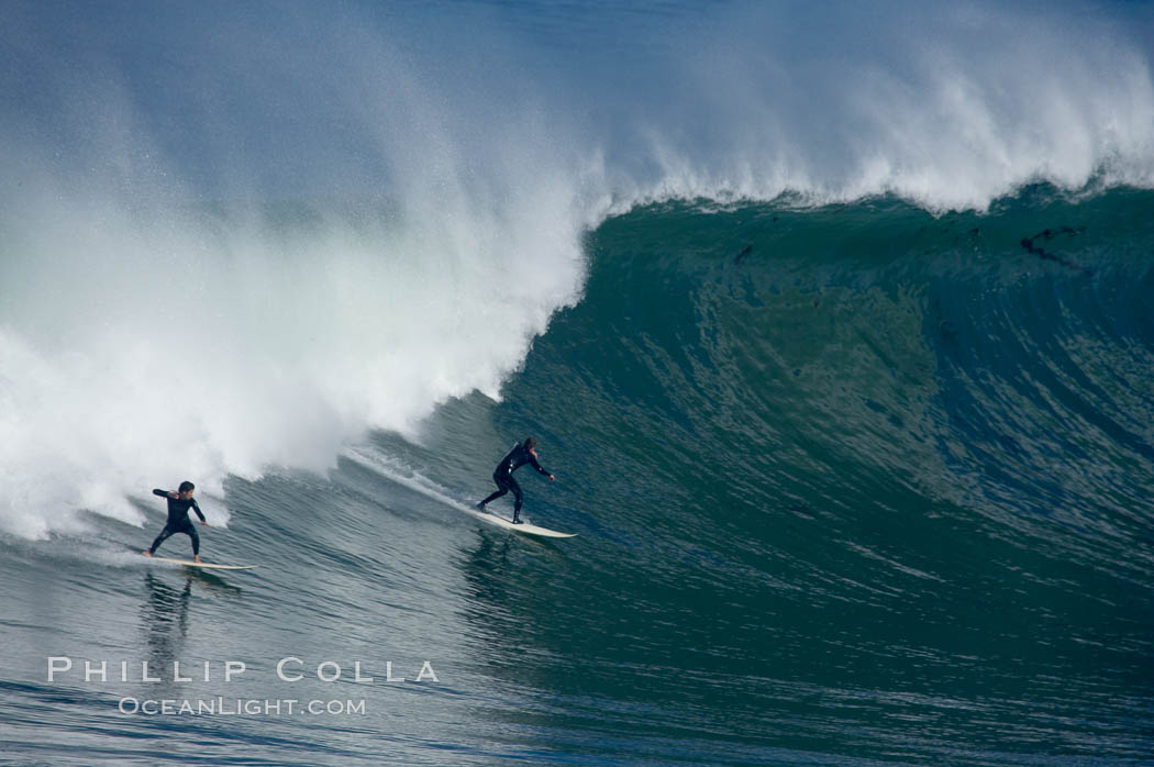 La Jolla Cove only breaks on really big swells.  Giant surf and big waves nail Southern California, December 21, 2005