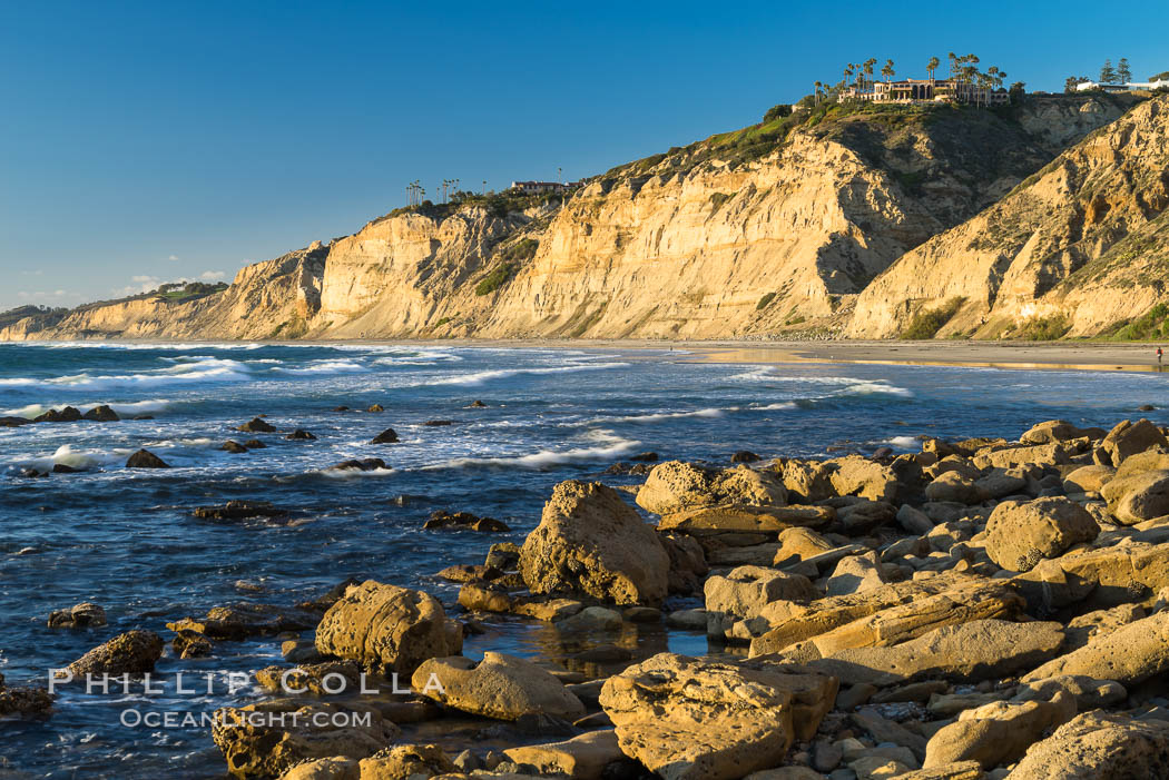 Black's Beach sea cliffs, sunset, looking north from Scripps Pier with Torrey Pines State Reserve in the distance. La Jolla, California, USA, natural history stock photograph, photo id 29169