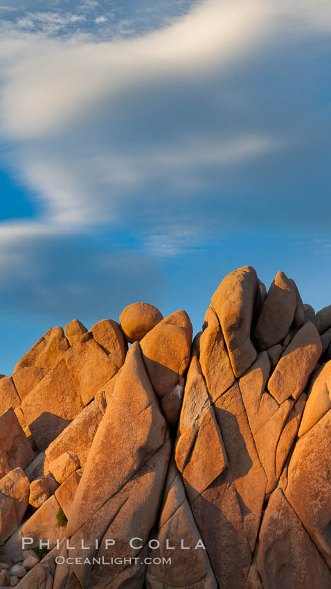 Boulders and sunset in Joshua Tree National Park.  The warm sunlight gently lights unusual boulder formations at Jumbo Rocks in Joshua Tree National Park, California. USA, natural history stock photograph, photo id 26743