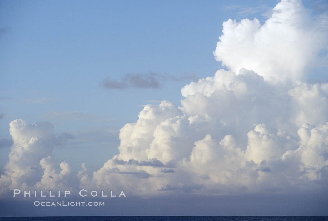 Clouds. Bahamas, natural history stock photograph, photo id 05650