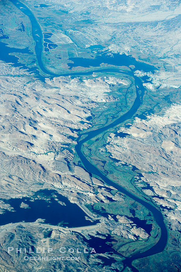 Colorado River, showing Martinez Lake (top right), Senator Wash Reservoir (lower left), Squaw Lake (center bottom)., natural history stock photograph, photo id 22131