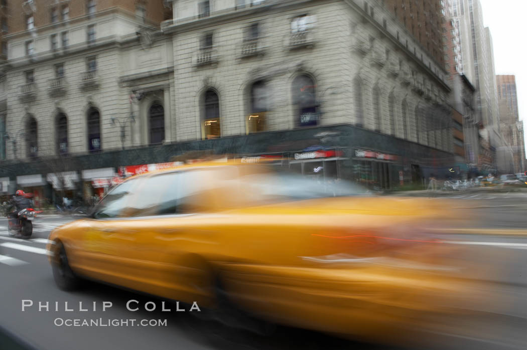 Crazy taxi ride through the streets of New York City. Manhattan, USA, natural history stock photograph, photo id 11186