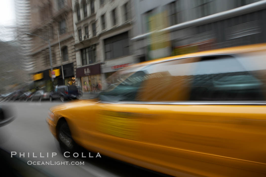 Crazy taxi ride through the streets of New York City. Manhattan, USA, natural history stock photograph, photo id 11192