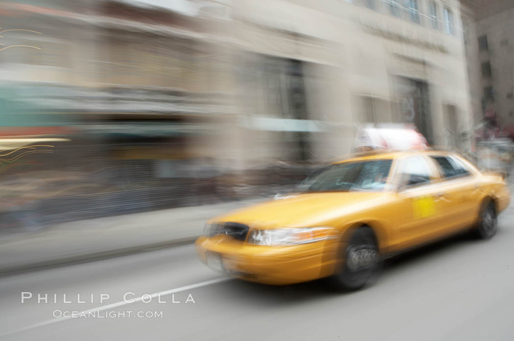 Crazy taxi ride through the streets of New York City. Manhattan, USA, natural history stock photograph, photo id 11189
