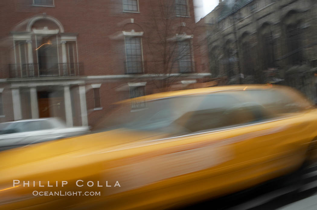 Crazy taxi ride through the streets of New York City. Manhattan, USA, natural history stock photograph, photo id 11197