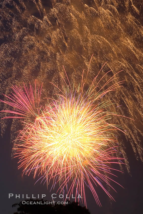 Fireworks, Legoland. Carlsbad, California, USA, natural history stock photograph, photo id 16224