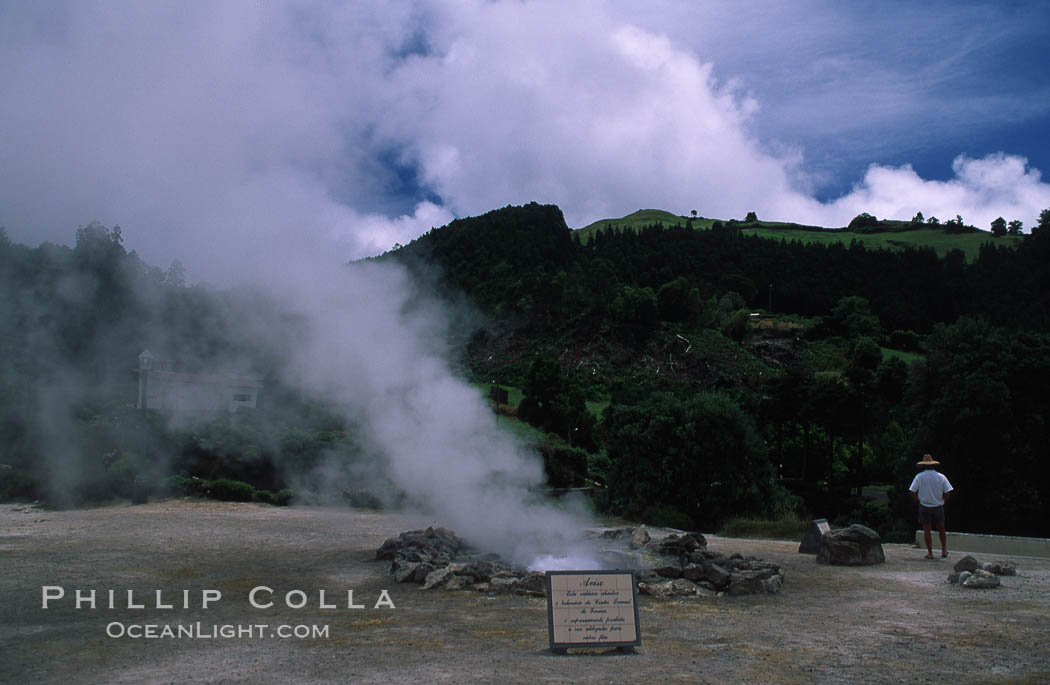 Fumeroles / steam vents / hot springs. Sao Miguel Island, Azores, Portugal, natural history stock photograph, photo id 05475