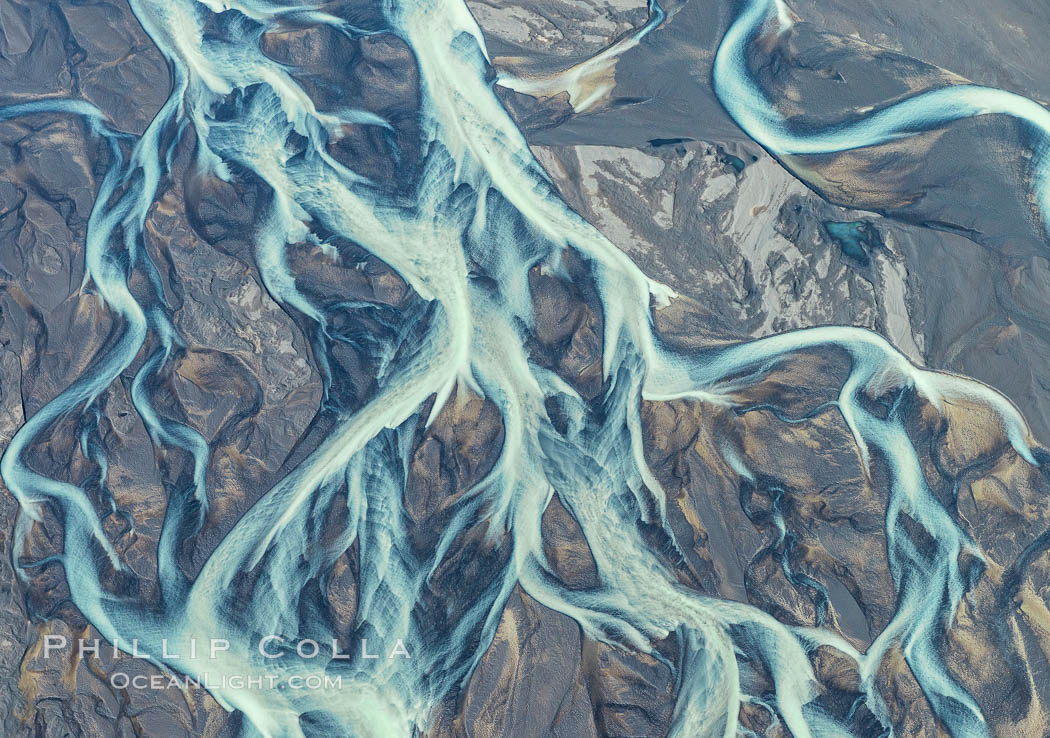 Glacial river, highlands of Southern Iceland., natural history stock photograph, photo id 35744