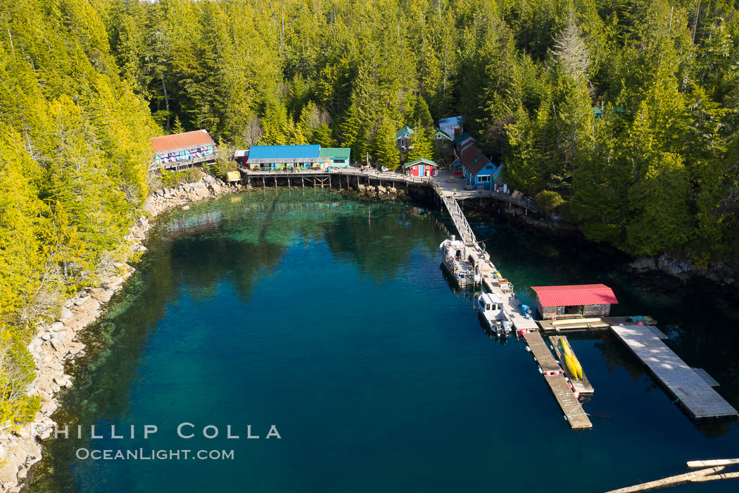 Gods Pocket Dive Resort, Hurst Island. British Columbia, Canada, natural history stock photograph, photo id 35541