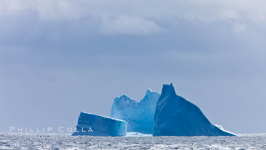 Iceberg, South Orkney Islands. Coronation Island, Southern Ocean, natural history stock photograph, photo id 26356