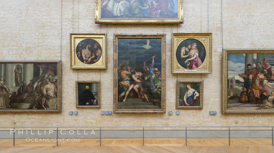 Inside the Louvre Museum, Paris. Musee du Louvre, France, natural history stock photograph, photo id 28106