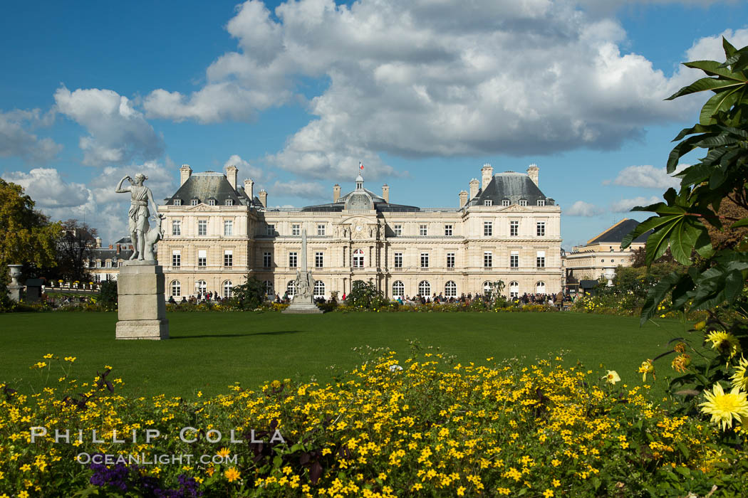 Jardin du Luxembourg.  The Jardin du Luxembourg, or the Luxembourg Gardens, is the second largest public park in Paris located in the 6th arrondissement of Paris, France. The park is the garden of the French Senate, which is itself housed in the Luxembourg Palace., natural history stock photograph, photo id 28179