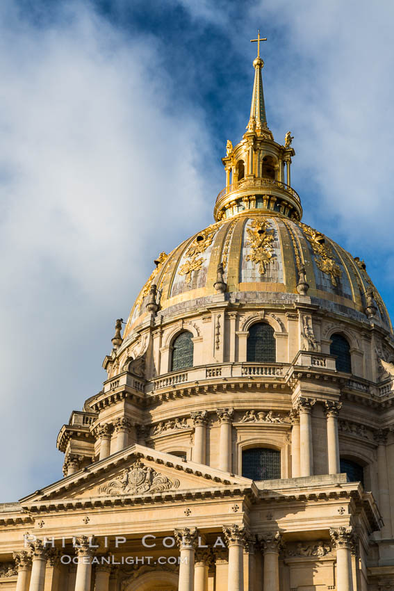 Les Invalides, officially known as L'Hotel national des Invalides (The National Residence of the Invalids), is a complex of buildings in the 7th arrondissement of Paris, France, containing museums and monuments, all relating to the military history of France, as well as a hospital and a retirement home for war veterans, the building's original purpose. Hotel National des Invalides, natural history stock photograph, photo id 28162