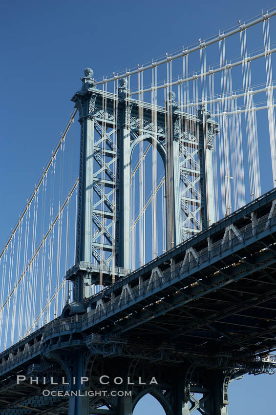 Manhattan Bridge viewed from Brooklyn. New York City, USA, natural history stock photograph, photo id 11053