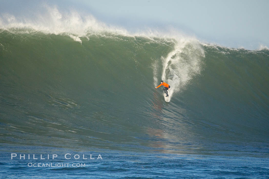 Randy Cone catches the first wave of the Mavericks surf contest two minutes into heat one, February 7, 2006. Half Moon Bay, California, USA, natural history stock photograph, photo id 15362