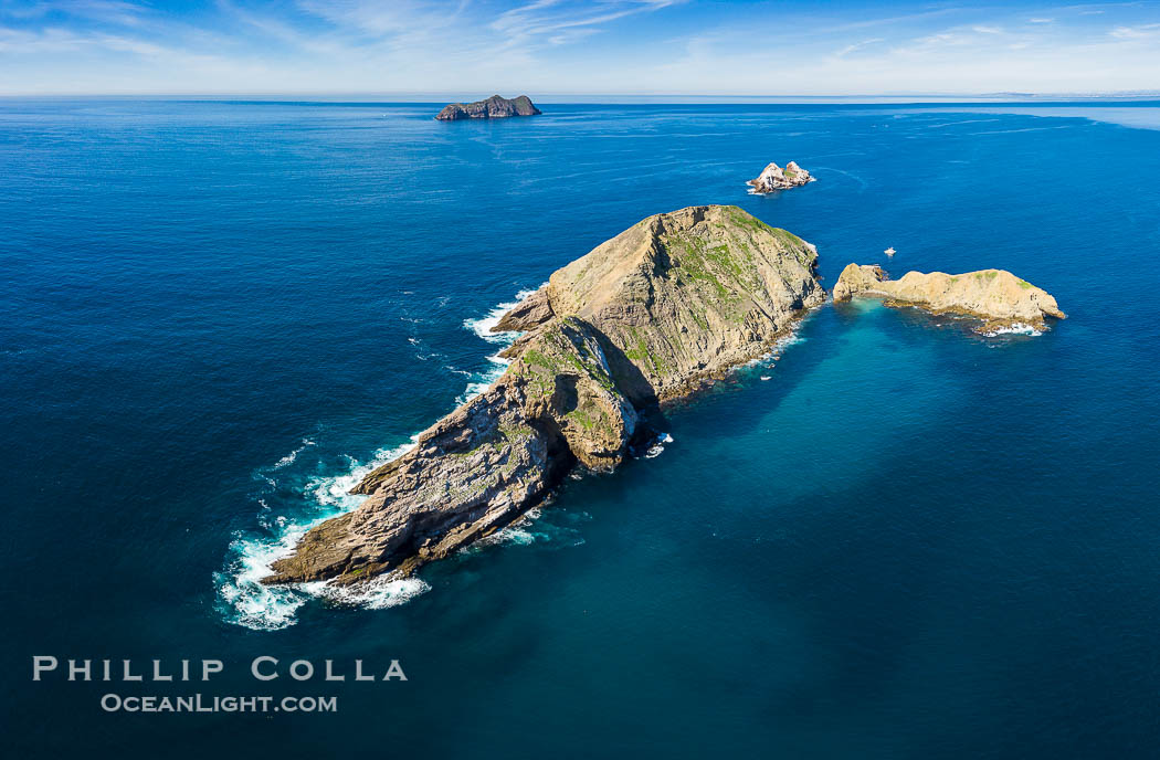Middle Coronado Island, aerial photo., natural history stock photograph, photo id 35086