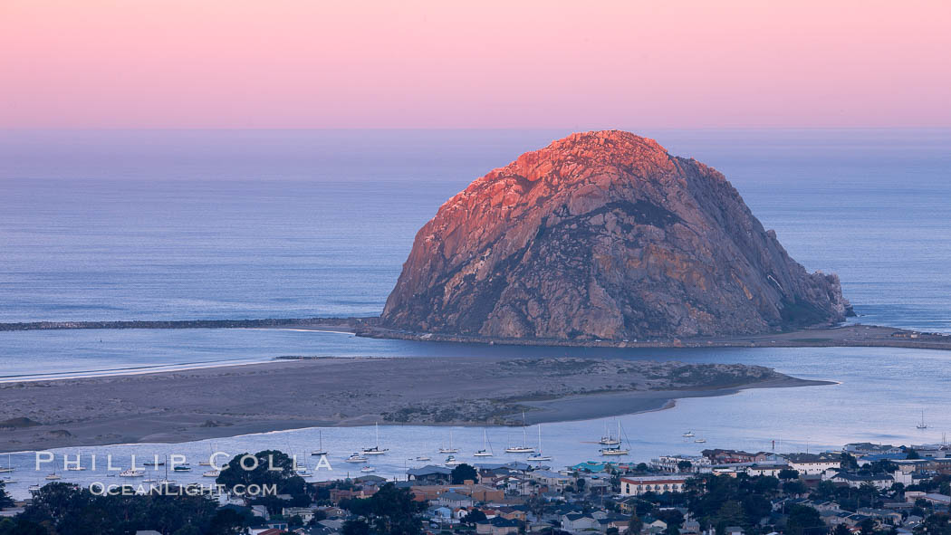 First light on Morro Rock, sunrise. Morro Bay, California, USA, natural history stock photograph, photo id 22216