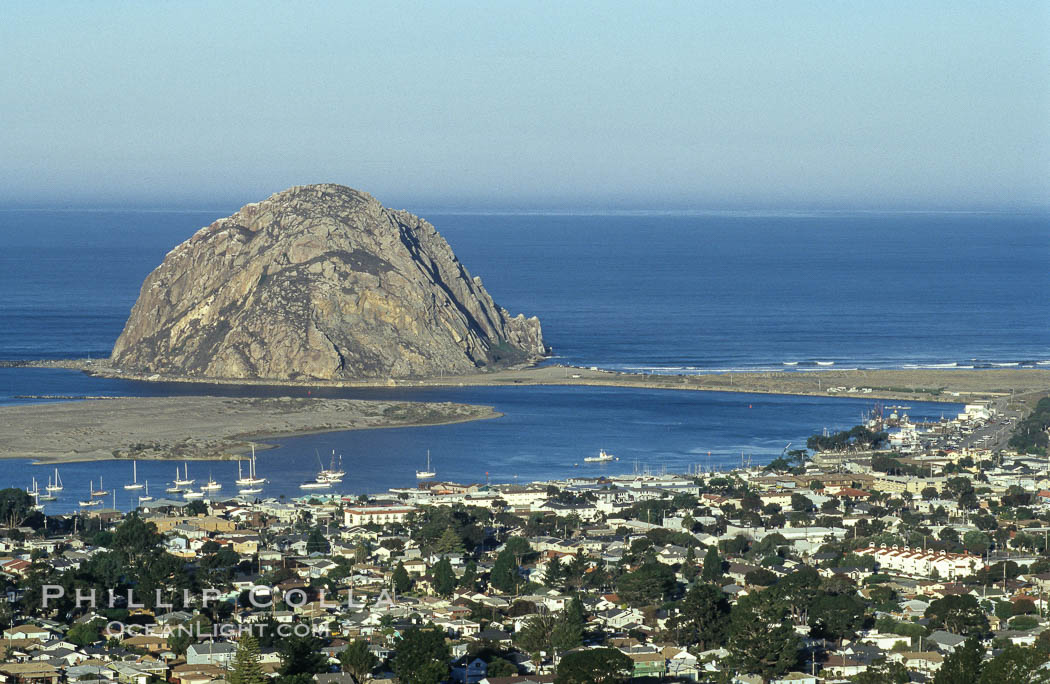 Morro Rock and Morro Bay. California, USA, natural history stock photograph, photo id 06435