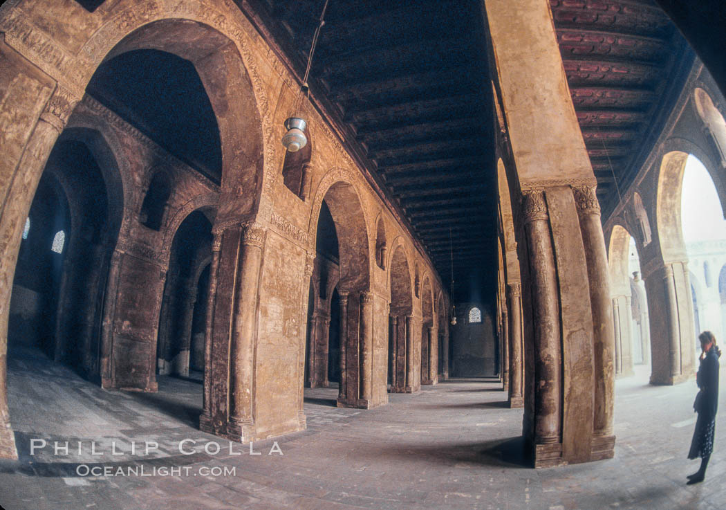 Arches, Mosque of Ibn Tulun. Cairo, Egypt, natural history stock photograph, photo id 02601
