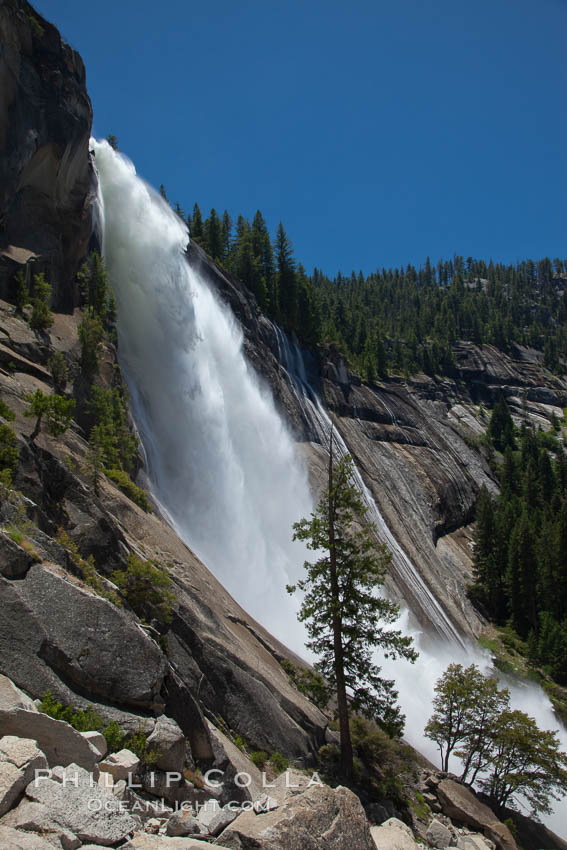Nevada Falls in peak spring flow, from heavy snow melt in the high country above Yosemite Valley. Yosemite National Park, California, USA, natural history stock photograph, photo id 26905
