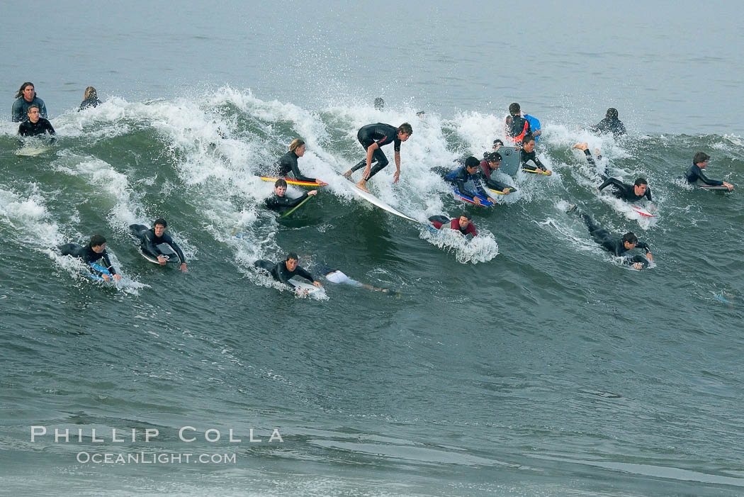 A crowd.  The Wedge. Newport Beach, California, USA, natural history stock photograph, photo id 14108