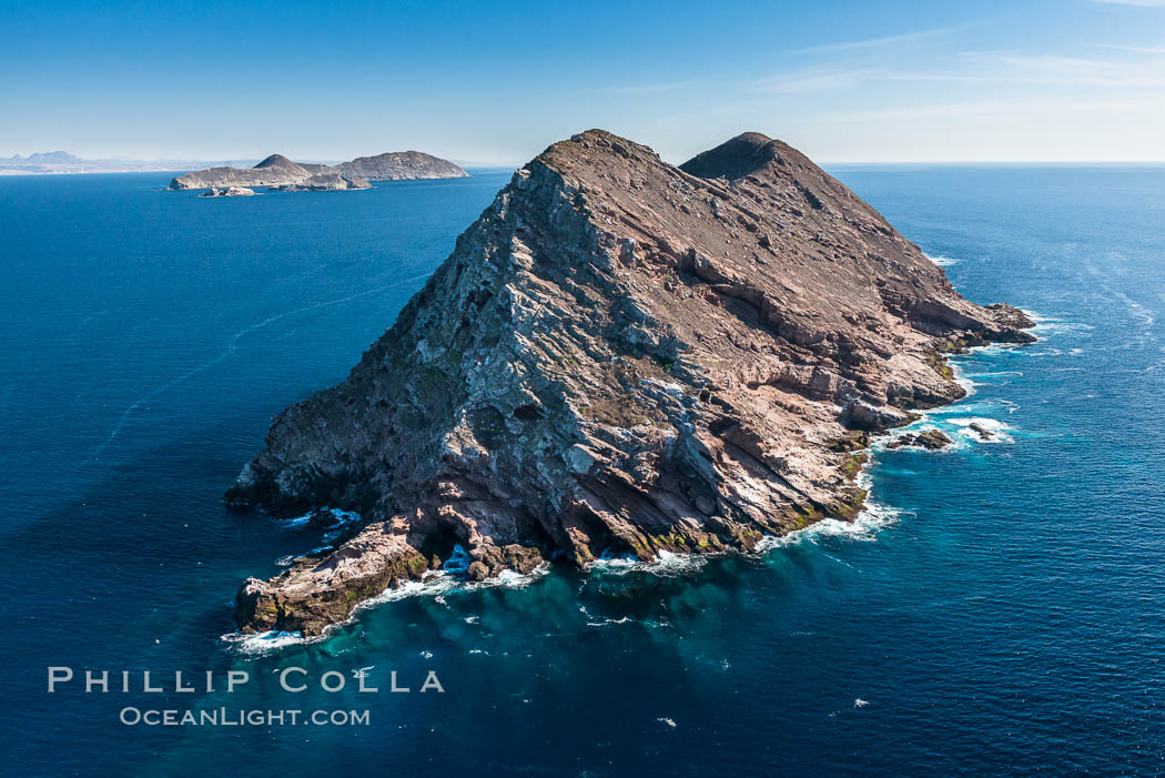 North Coronado Island, Mexico, northern point looking south with Middle and South Islands in the distance, aerial photograph. Coronado Islands (Islas Coronado), Baja California, natural history stock photograph, photo id 29052