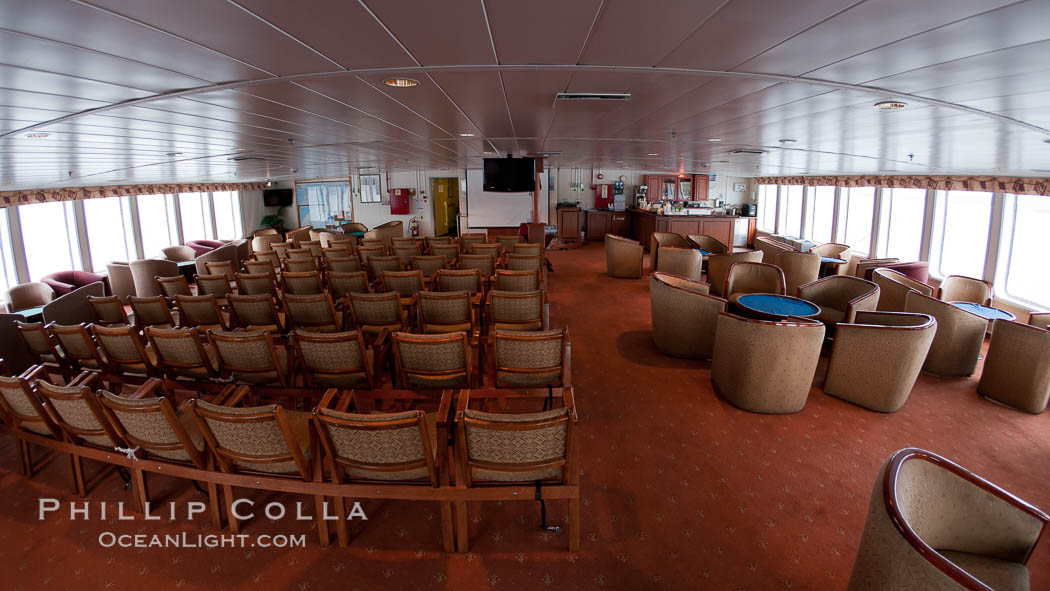 Observation lounge of the icebreaker ship M/V Polar Star.  This is where lectures and happy hours are held., natural history stock photograph, photo id 23714