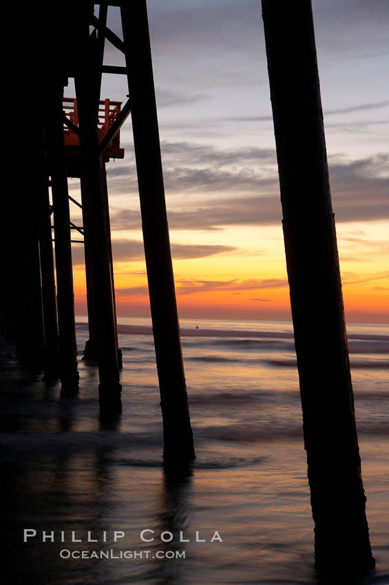 Oceanside Pier at dusk, sunset, night. California, USA, natural history stock photograph, photo id 14805