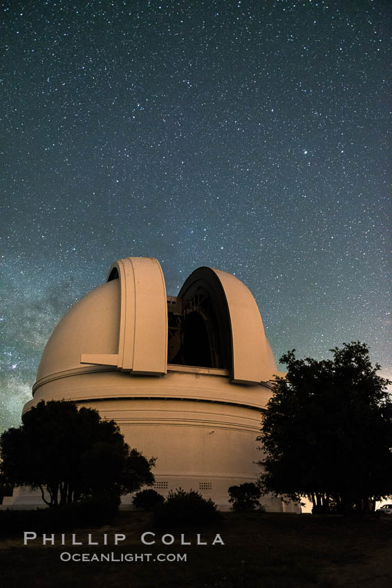 Palomar Observatory at night, under a sky of stars. Palomar Mountain, California, USA, natural history stock photograph, photo id 29338