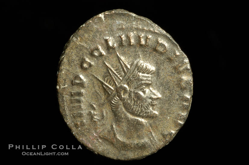 Roman emperor Claudius II Gothicus (268-270 A.D.), depicted on ancient Roman coin (bronze, denom/type: Antoninianus) (Antoninianus EF. Obverse: IMP C CLAVDIVS AVG. Reverse: SALVS AVG.)., natural history stock photograph, photo id 06624