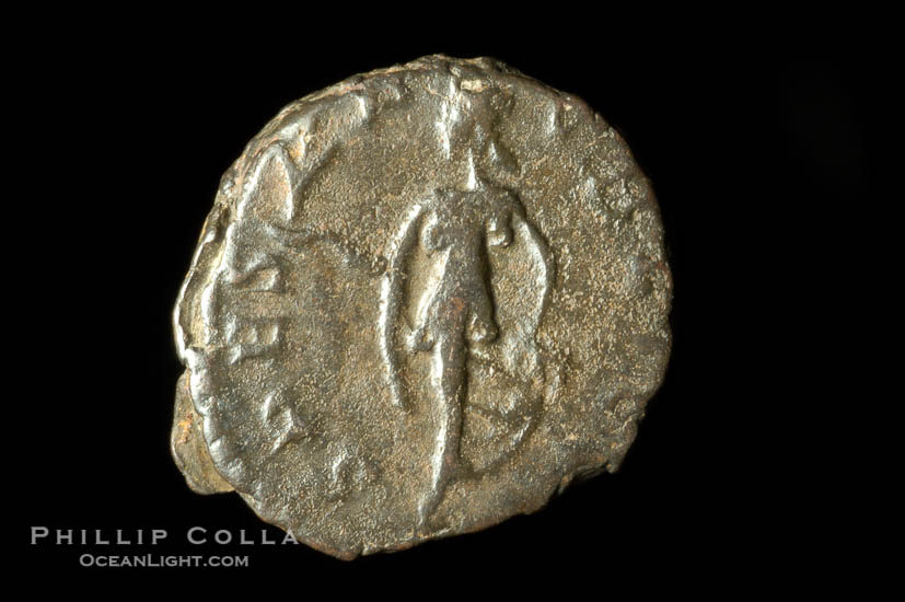 Roman emperor Tetricus I (273-274 A.D.), depicted on ancient Roman coin (bronze, denom/type: Antoninianus)., natural history stock photograph, photo id 06633