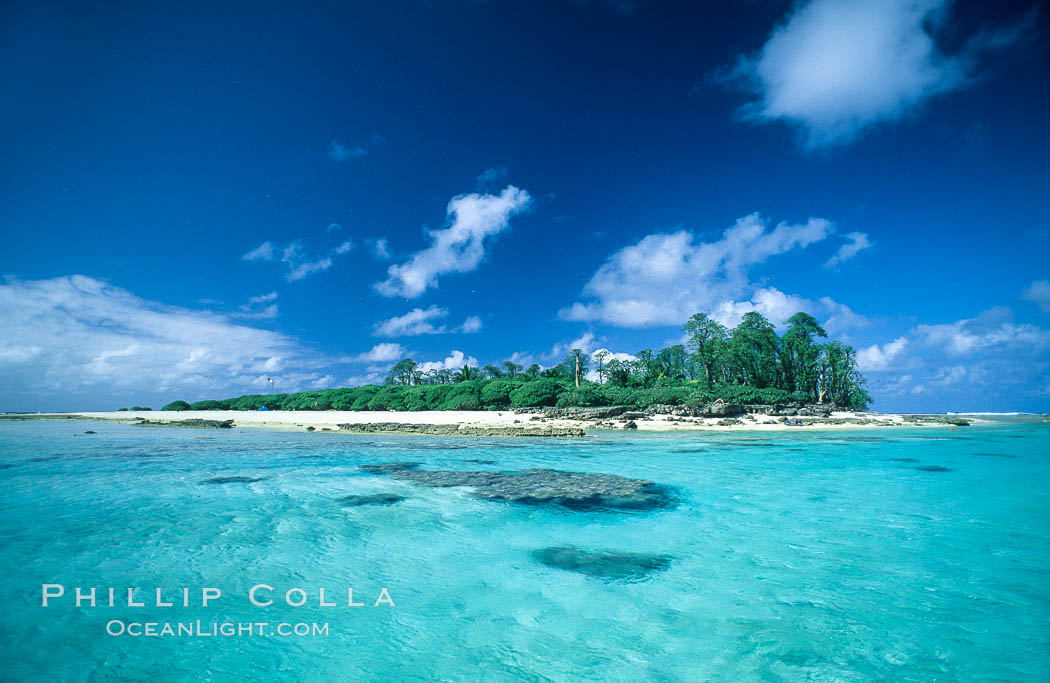 Rose Islet. Rose Atoll National Wildlife Sanctuary, American Samoa, USA, natural history stock photograph, photo id 00829