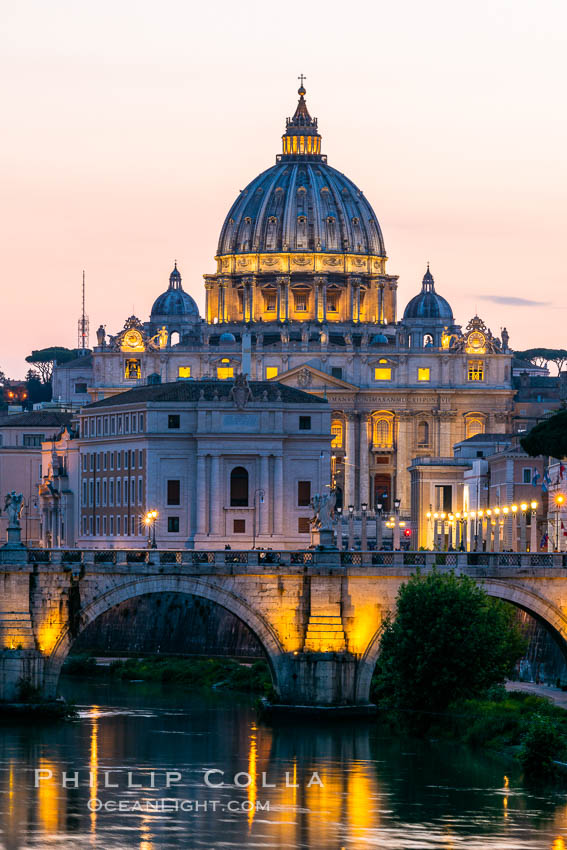 Saint Peter's Basilica over the Tiber River, Vatican City. Rome, Italy, natural history stock photograph, photo id 35564