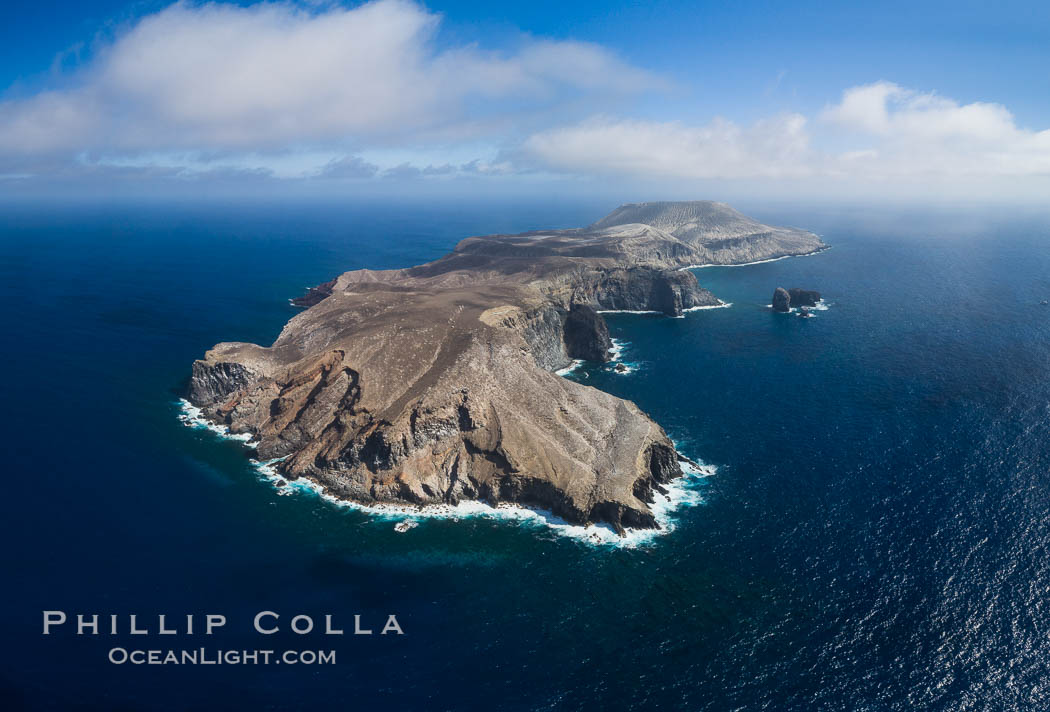 San Benedicto Island and Barcena crater, aerial photo, Revillagigedos Islands, Mexico, San Benedicto Island (Islas Revillagigedos)