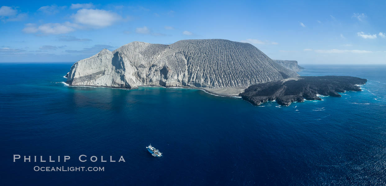 San Benedicto Island and Barcena crater, aerial photo, Revillagigedos Islands, Mexico. San Benedicto Island (Islas Revillagigedos), Baja California, natural history stock photograph, photo id 32916