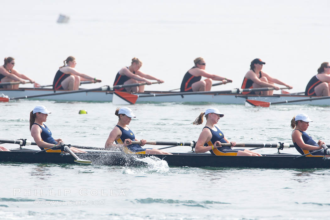 Cal (UC Berkeley) women's collegiate novice crew race in the finals of the Korholz Perpetual Trophy, 2007 San Diego Crew Classic. Mission Bay, California, USA, natural history stock photograph, photo id 18644