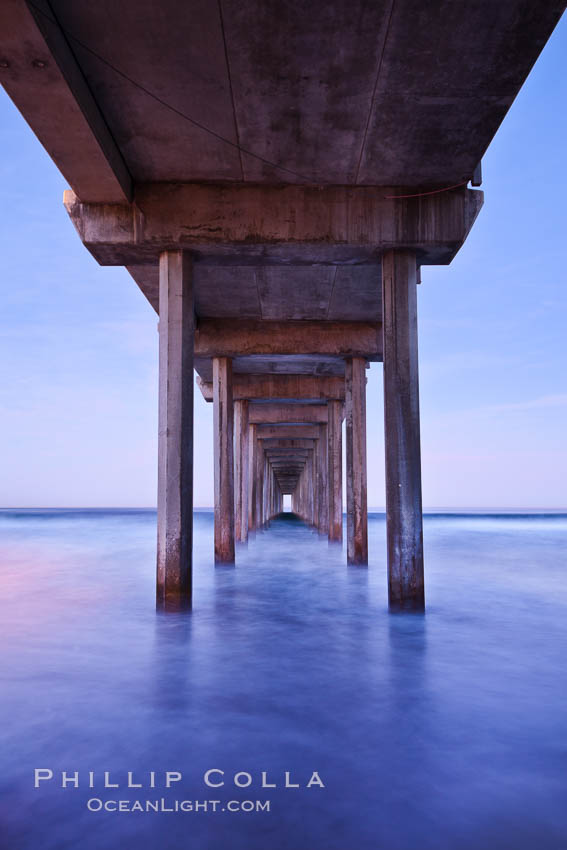 Scripps Pier, sunrise. Scripps Institution of Oceanography, La Jolla, California, USA, natural history stock photograph, photo id 26427