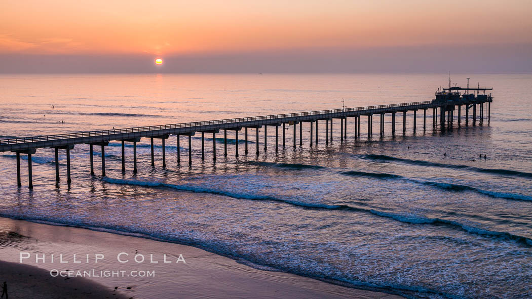 Scripps Pier, Scripps Institute of Oceanography Research Pier, sunset. La Jolla, California, USA, natural history stock photograph, photo id 28268