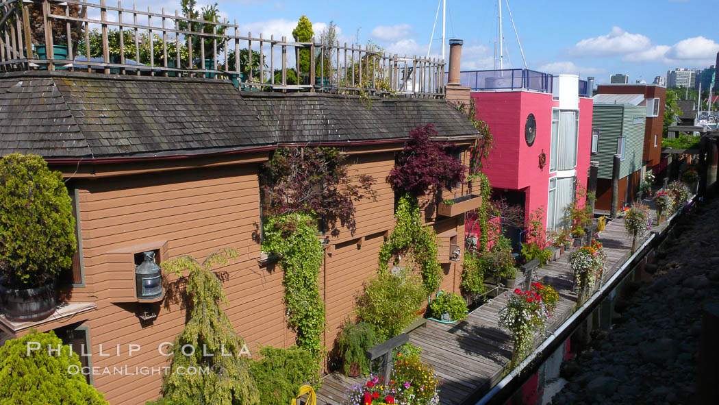 Stylish floating homes at Granville Island, Vancouver. British Columbia, Canada, natural history stock photograph, photo id 21196