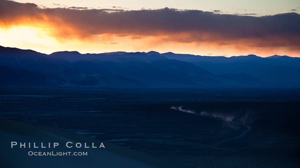 Sunset in the Eureka Valley. Death Valley National Park, California, USA, natural history stock photograph, photo id 25349