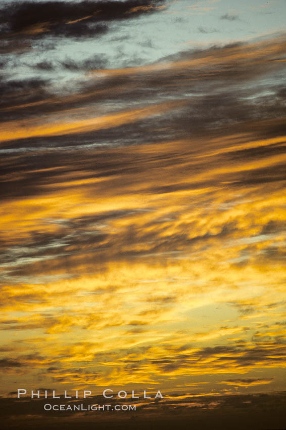 Clouds and sunlight, Maui