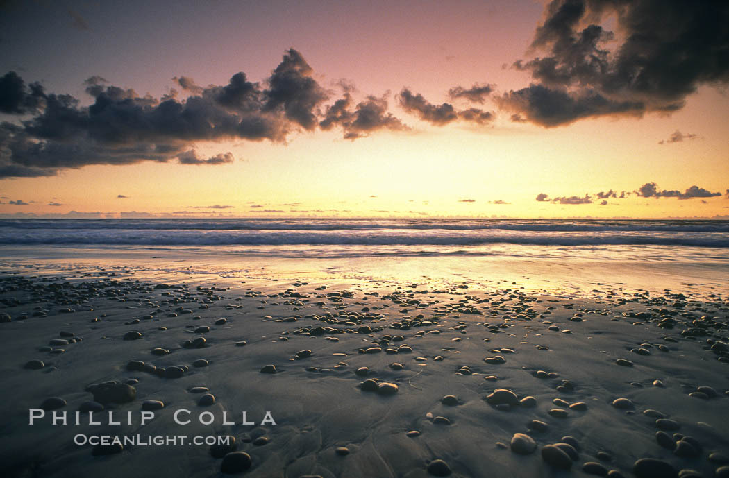 Sunset, cobblestones, surf and sand, Torrey Pines State Beach. Torrey Pines State Reserve, San Diego, California, USA, natural history stock photograph, photo id 05518