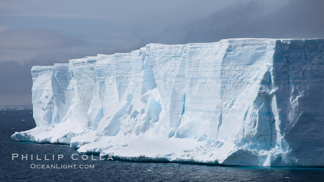 Tabular iceberg in the Antarctic Sound