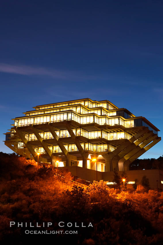 UCSD Library glows at sunset (Geisel Library, UCSD Central Library). University of California, San Diego, La Jolla, USA, natural history stock photograph, photo id 14785
