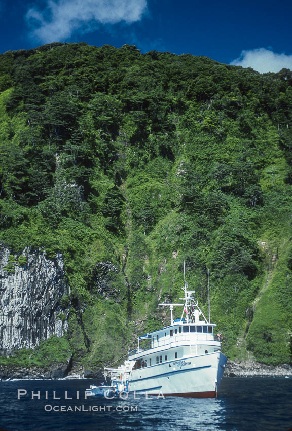 Dive boat Undersea Hunter at Cocos Island. Costa Rica, natural history stock photograph, photo id 05631